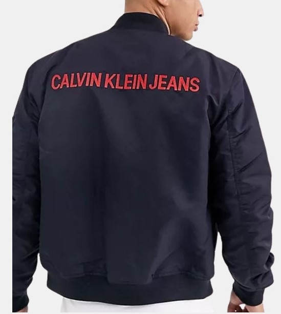 Яке Calvin Klein