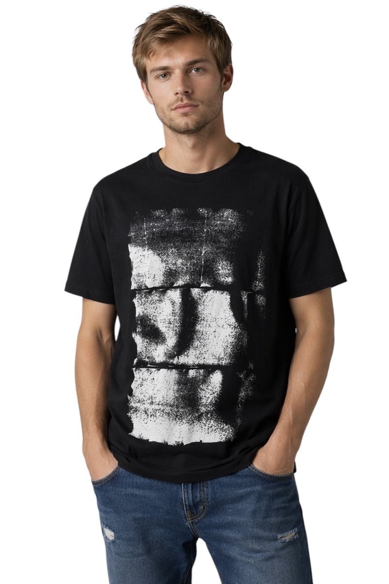 Selected tee
