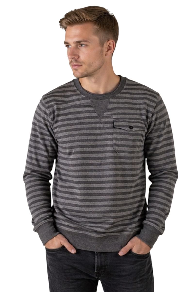 Selected Straction sweat