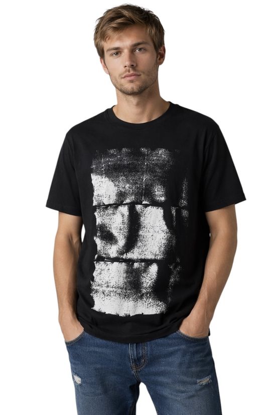 Selected tee